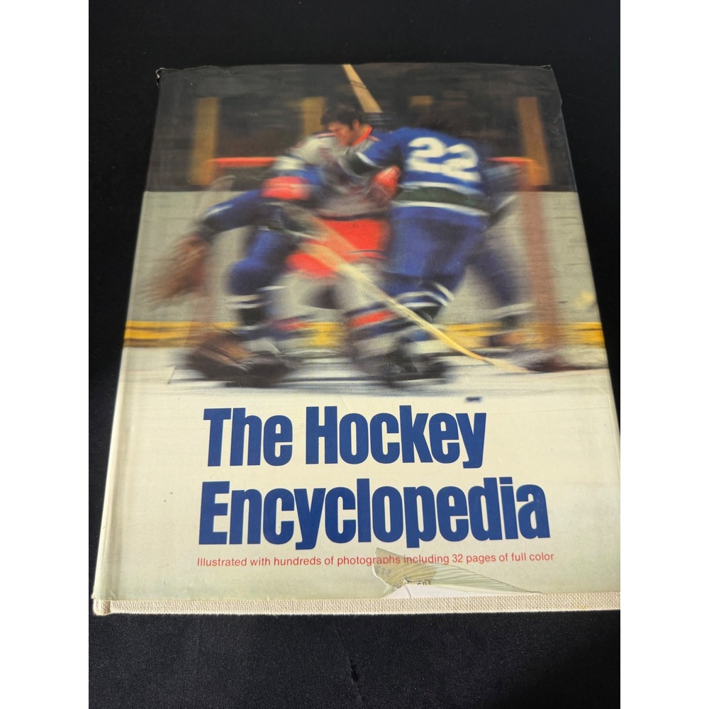 Macmillan The Hockey Encyclopedia‎ 1974 Hardcover Good Gary Ronberg 1st Printing